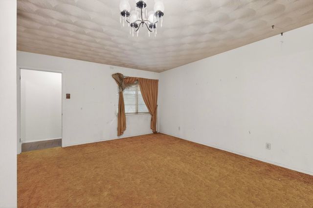 9229 Bentham Court, Dallas, TX 75227