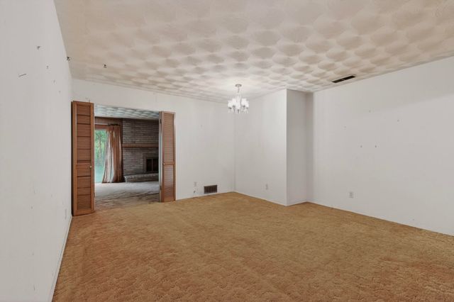 9229 Bentham Court, Dallas, TX 75227