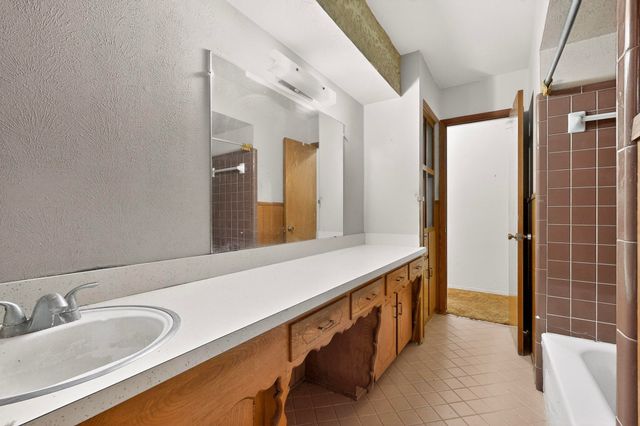 9229 Bentham Court, Dallas, TX 75227