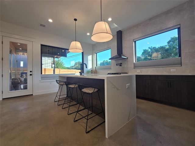 5301 Grover Ave, Austin, TX 78756