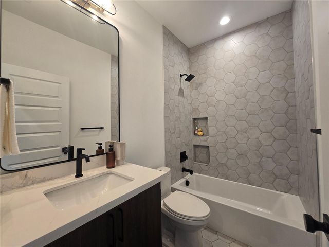 5301 Grover Ave, Austin, TX 78756