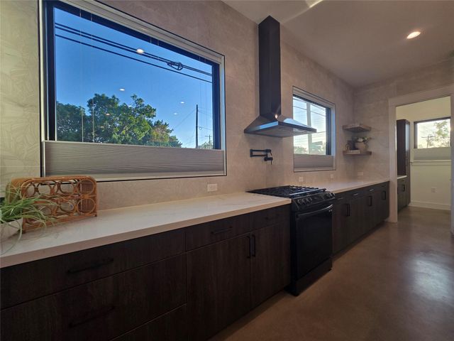 5301 Grover Ave, Austin, TX 78756