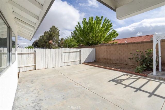 44662 Foxboro Court, Lancaster, CA 93535