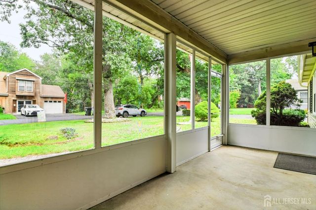 50 Morton Avenue, Monroe, NJ 08831