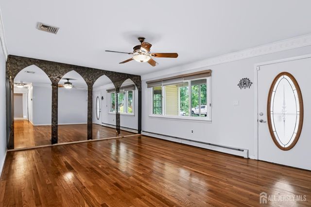 50 Morton Avenue, Monroe, NJ 08831