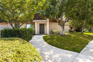 2943 N Cottonwood 1, Orange, CA 92865