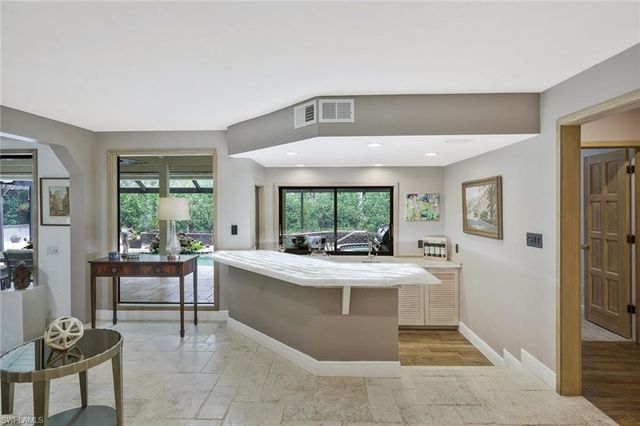 730 BAY TREE CT, Naples, FL 34108