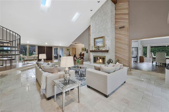 730 BAY TREE CT, Naples, FL 34108