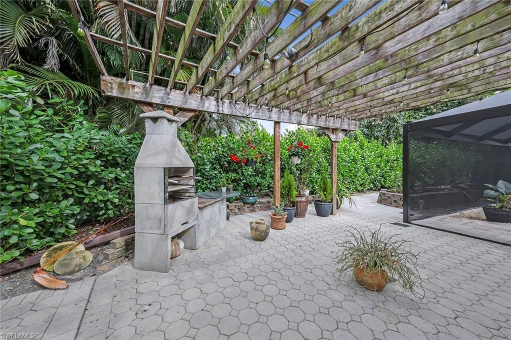 730 BAY TREE CT, NAPLES, FL 34108 — photo 3