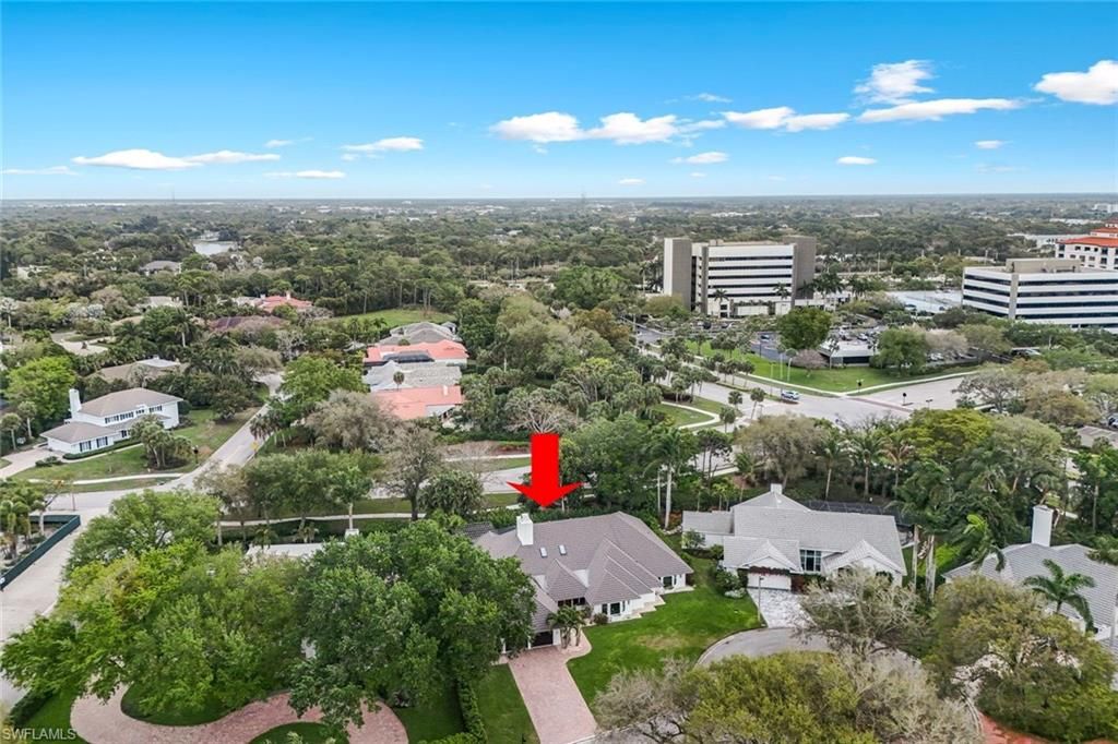 730 BAY TREE CT, NAPLES, FL 34108 — photo 4