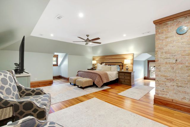 155 S Slusser Street, Grayslake, IL 60030