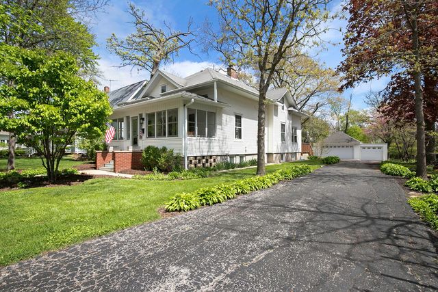155 S Slusser Street, Grayslake, IL 60030