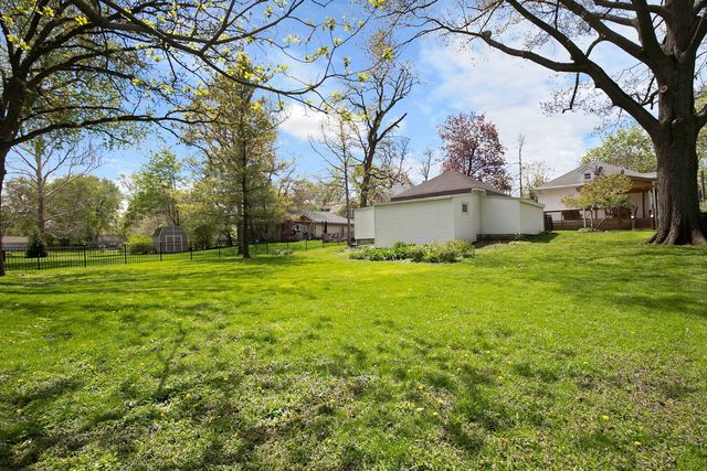155 S Slusser Street, Grayslake, IL 60030
