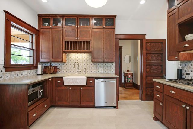 155 S Slusser Street, Grayslake, IL 60030