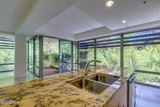 7131 E RANCHO VISTA Drive 3001, Scottsdale, AZ 85251
