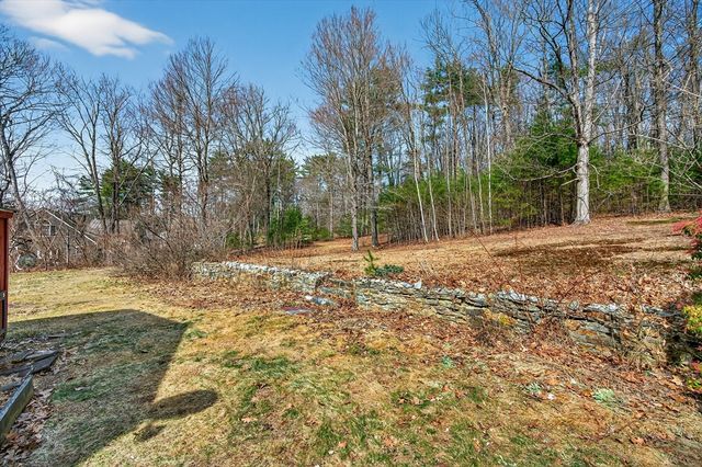 97 Wickaboag Valley Rd, West Brookfield, MA 01585