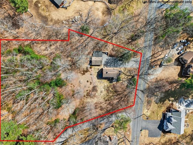 97 Wickaboag Valley Rd, West Brookfield, MA 01585