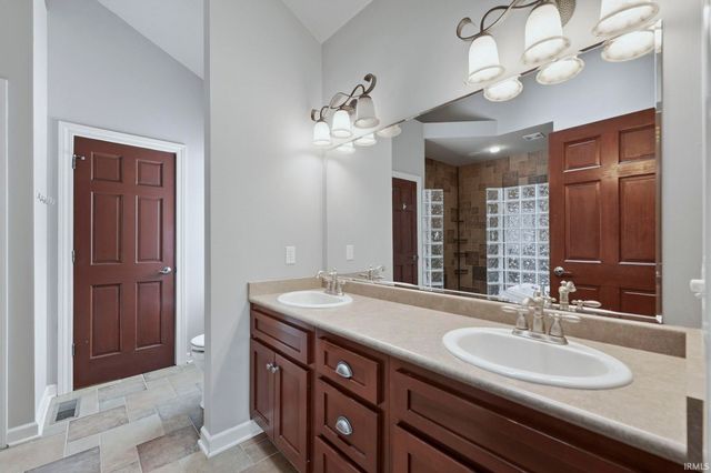 4321 Bandera Cove, Fort Wayne, IN 46845