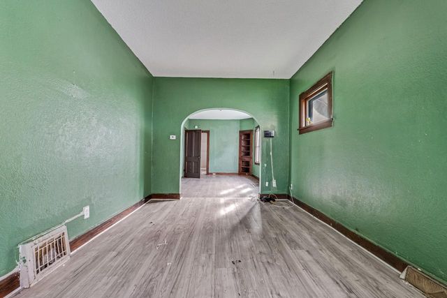 736 S 36th STREET, Milwaukee, WI 53215