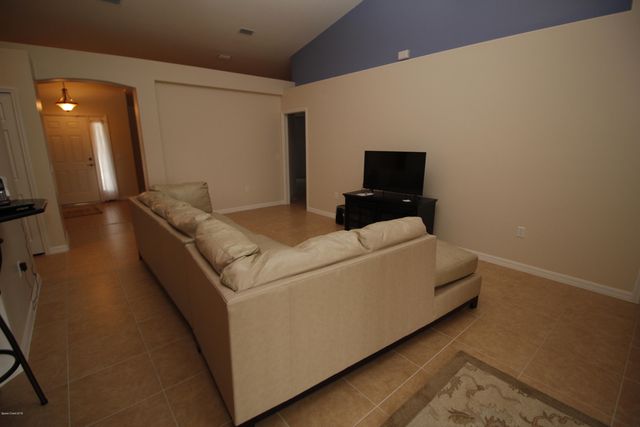 2891 Felda Avenue SE, Palm Bay, FL 32909