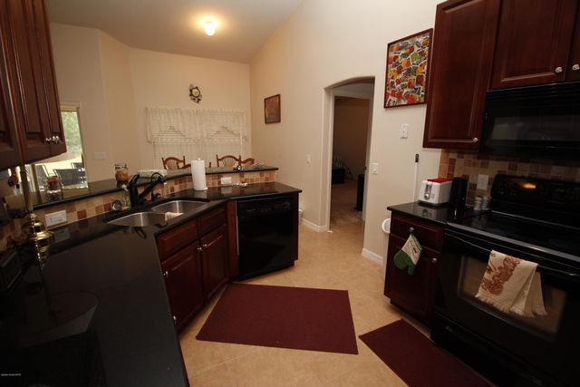 2891 Felda Avenue SE, Palm Bay, FL 32909