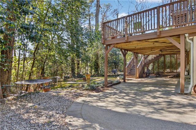 613 Pelham NE Road, Atlanta, GA 30324