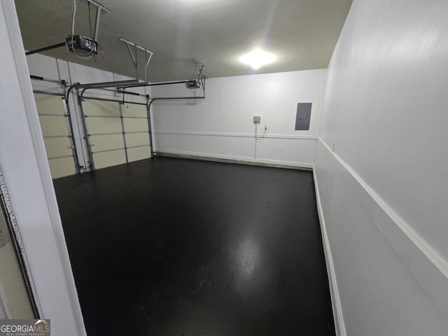 265 Lily Cove Drive, Loganville, GA 30052