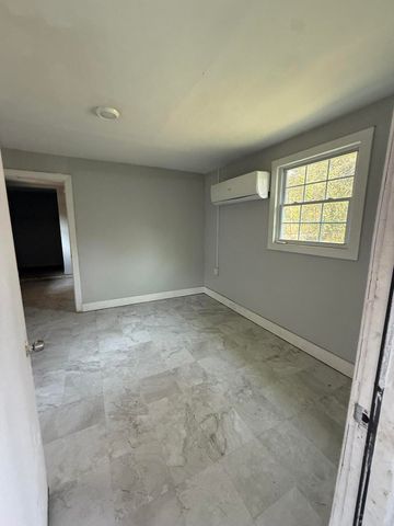 1630 Larry Street, North Charleston, SC 29406