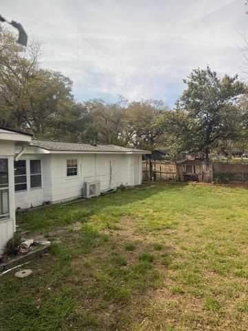 1630 Larry Street, North Charleston, SC 29406