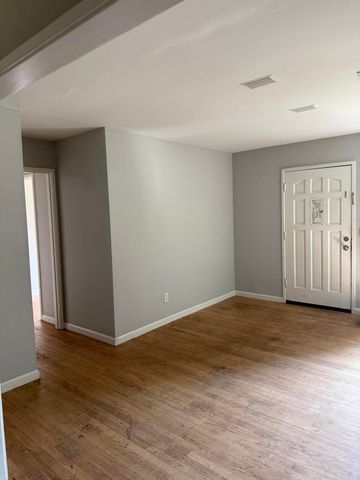 1630 Larry Street, North Charleston, SC 29406