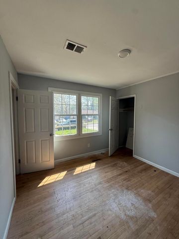 1630 Larry Street, North Charleston, SC 29406