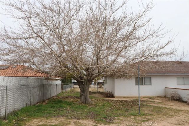 7864 Newhall Avenue, Hesperia, CA 92345