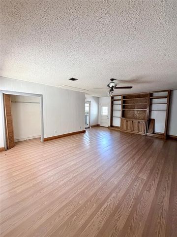 1029 W Peebly Drive, Oklahoma City, OK 73110