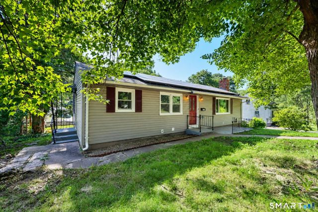 110 Greenwood Drive, Manchester, CT 06042