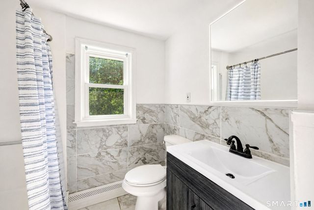 110 Greenwood Drive, Manchester, CT 06042