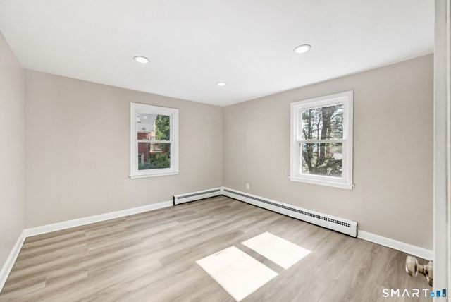 110 Greenwood Drive, Manchester, CT 06042