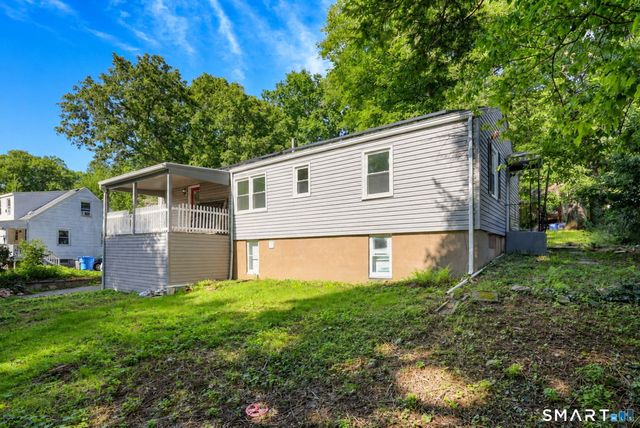 110 Greenwood Drive, Manchester, CT 06042