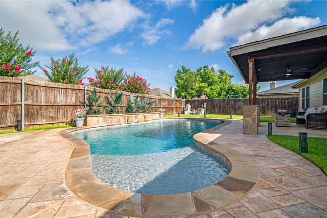 1015 Bainbridge Lane, Forney, TX 75126