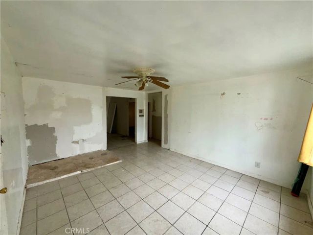 569 Flicker, San Diego, CA 92114