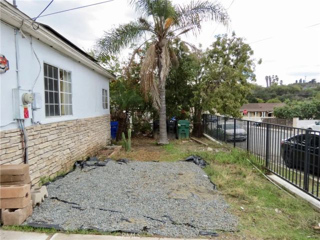 569 Flicker, San Diego, CA 92114