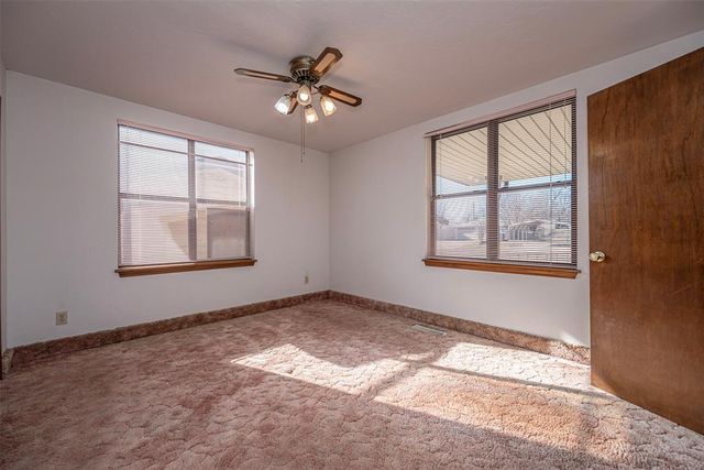 104 SE 2nd Street, Tuttle, OK 73089