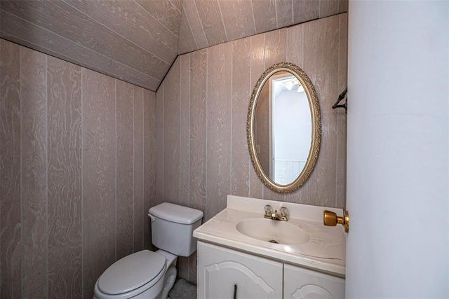 104 SE 2nd Street, Tuttle, OK 73089