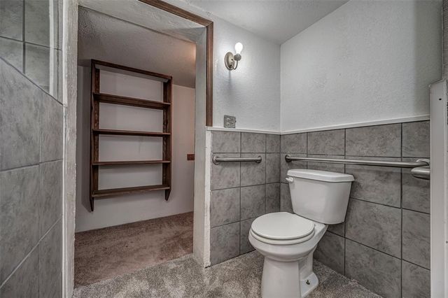 104 SE 2nd Street, Tuttle, OK 73089