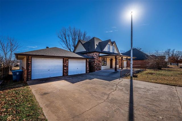 104 SE 2nd Street, Tuttle, OK 73089