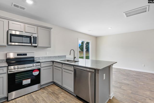 633 Marbled Teal Lane, Hopkins, SC 29061