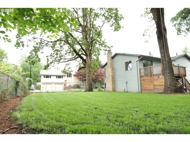 5682 Se BYRON Ct, Milwaukie, OR 97267