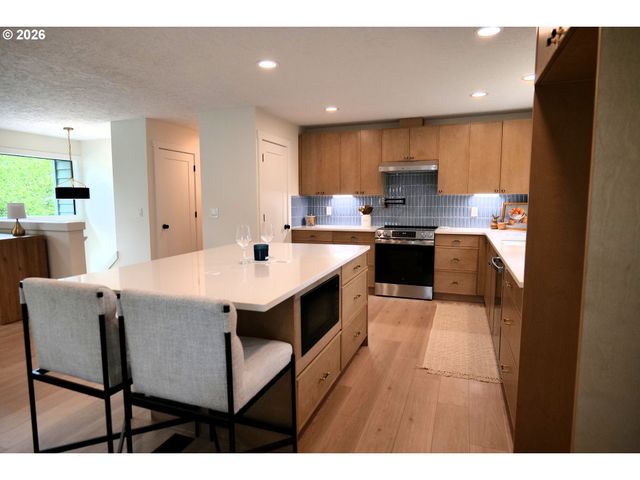 5682 Se BYRON Ct, Milwaukie, OR 97267