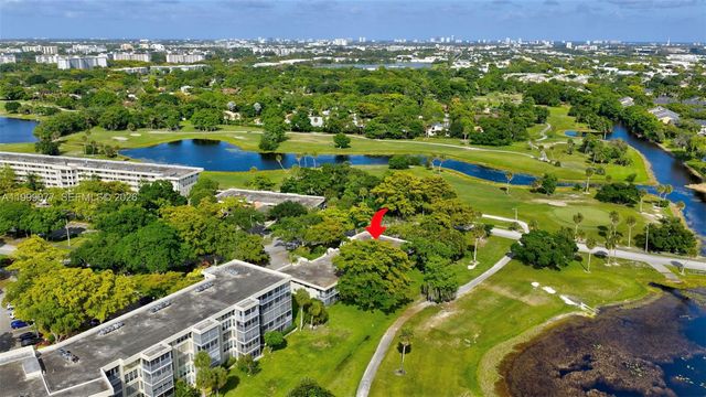 823 Cypress Blvd 104, Pompano Beach, FL 33069