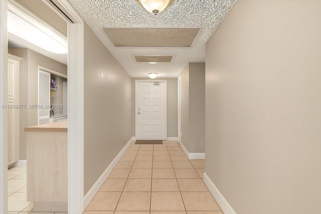 823 Cypress Blvd 104, Pompano Beach, FL 33069