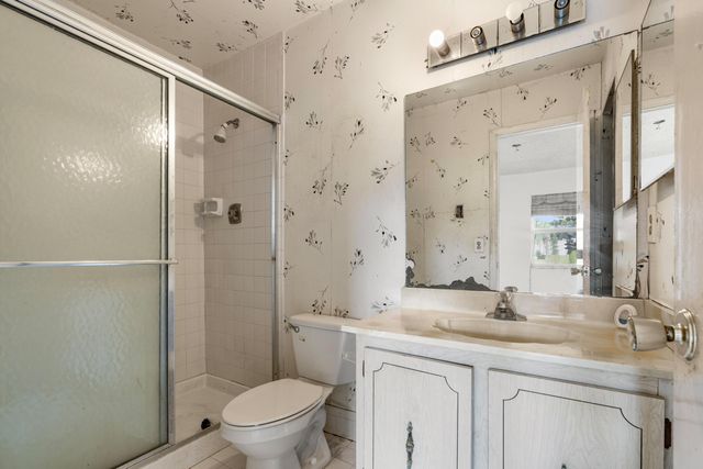 2805 SW 13th Street 37-d, Delray Beach, FL 33445
